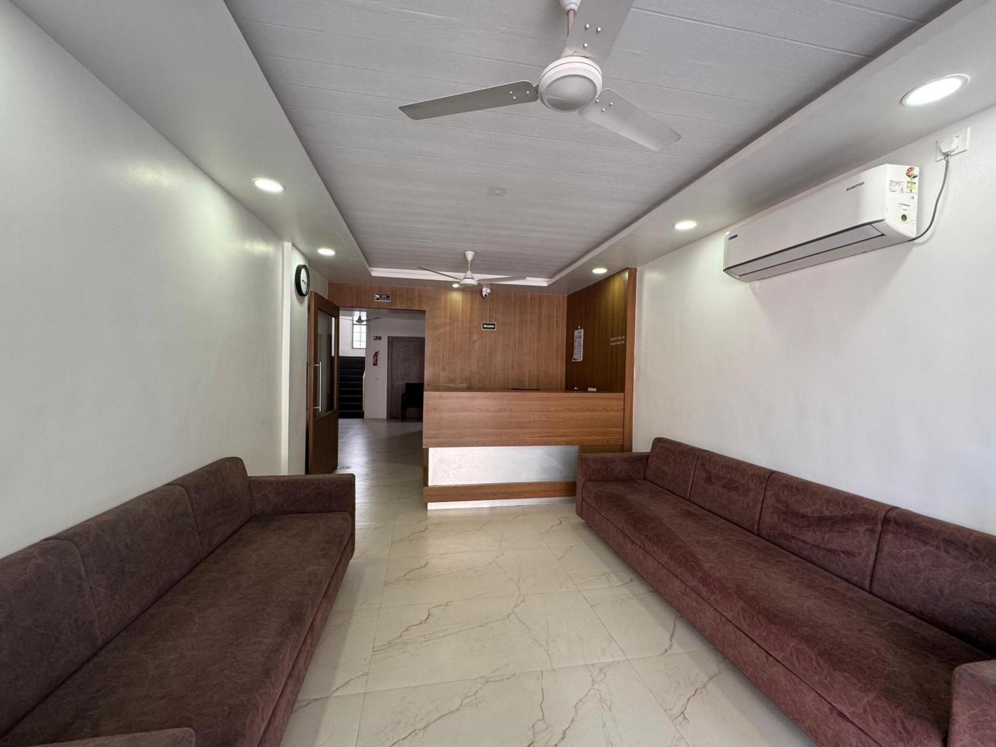 Hotel New Samrat Aurangabad  Ngoại thất bức ảnh